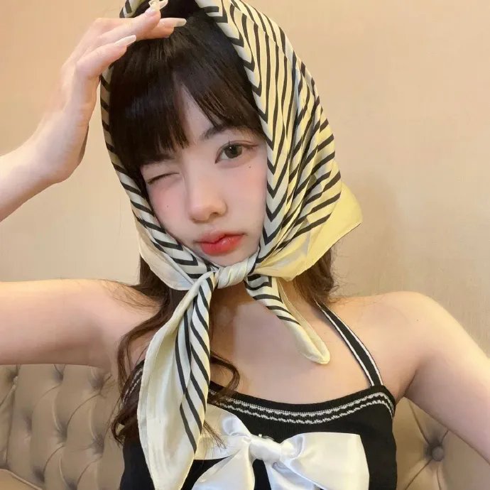 电波系彼女 封面